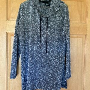 Wallpapher sweater/ Hoodie